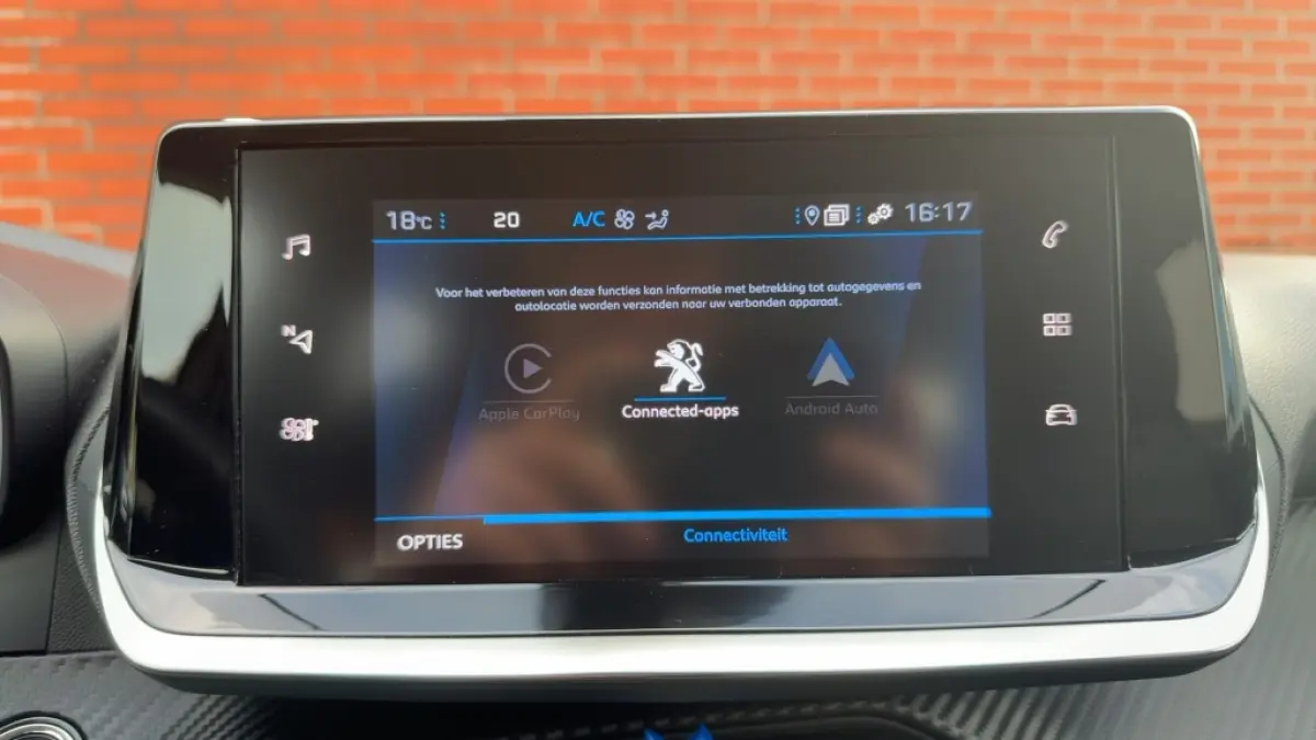 1.2 PT Allure Pack 130PK Trekhaak Carplay Stoelverwarming Full Led
