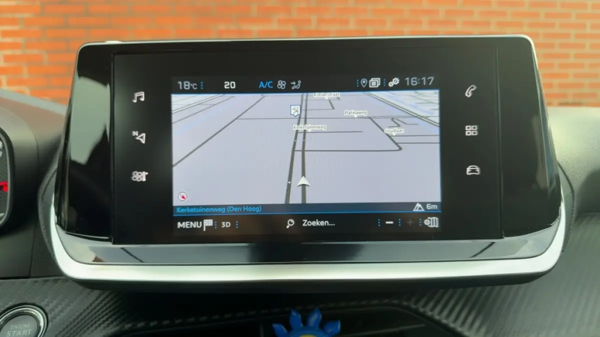 1.2 PT Allure Pack 130PK Trekhaak Carplay Stoelverwarming Full Led