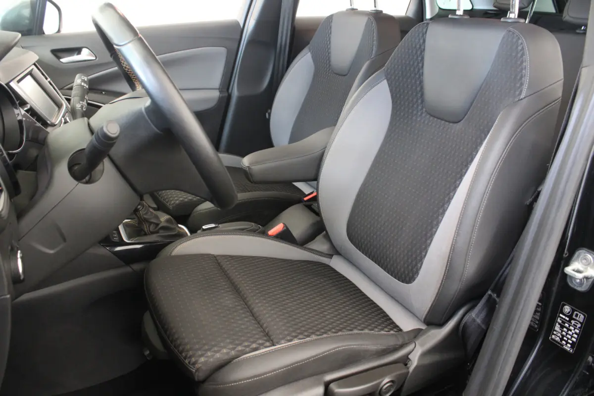 1.2 Turbo Innovation |Stoel\stuur verw.|Carplay|
