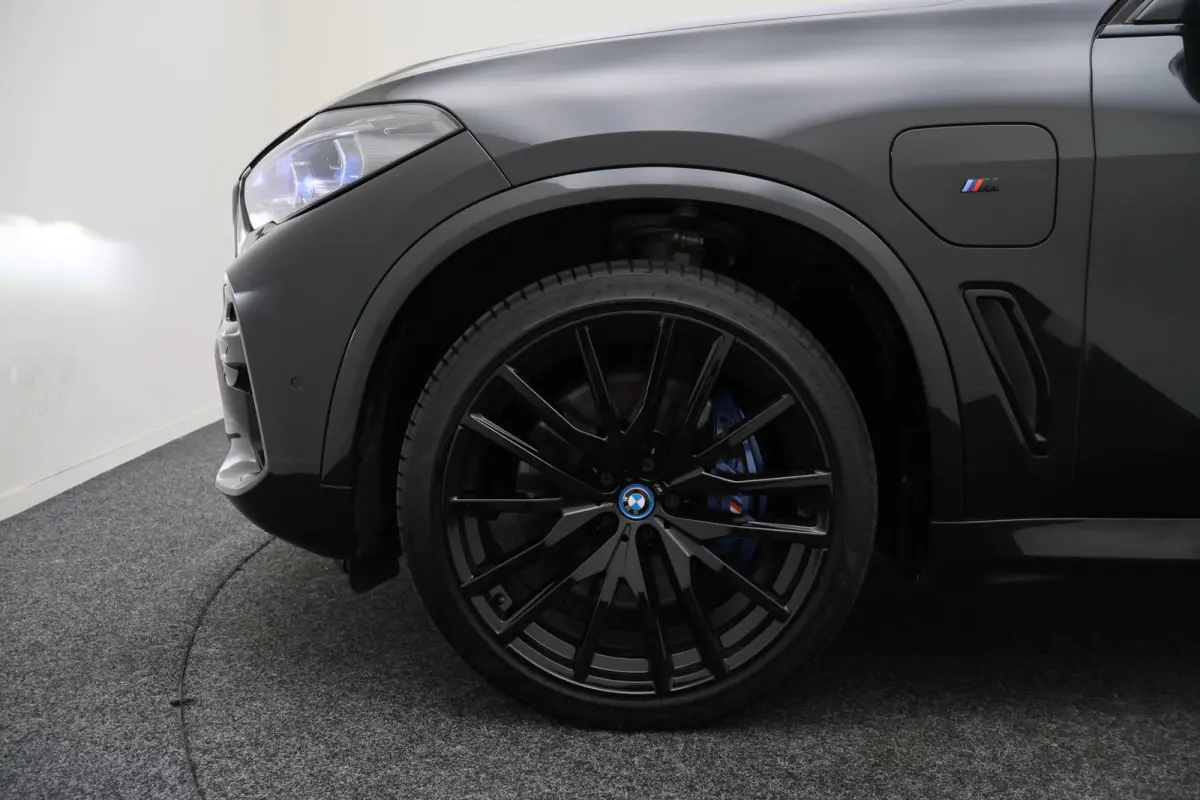 xDrive45e High Executive Laser, Panoramadak, Head-Up, 360° Camera, ACC, Luchtvering, H&K, Trekhaak, 22"
