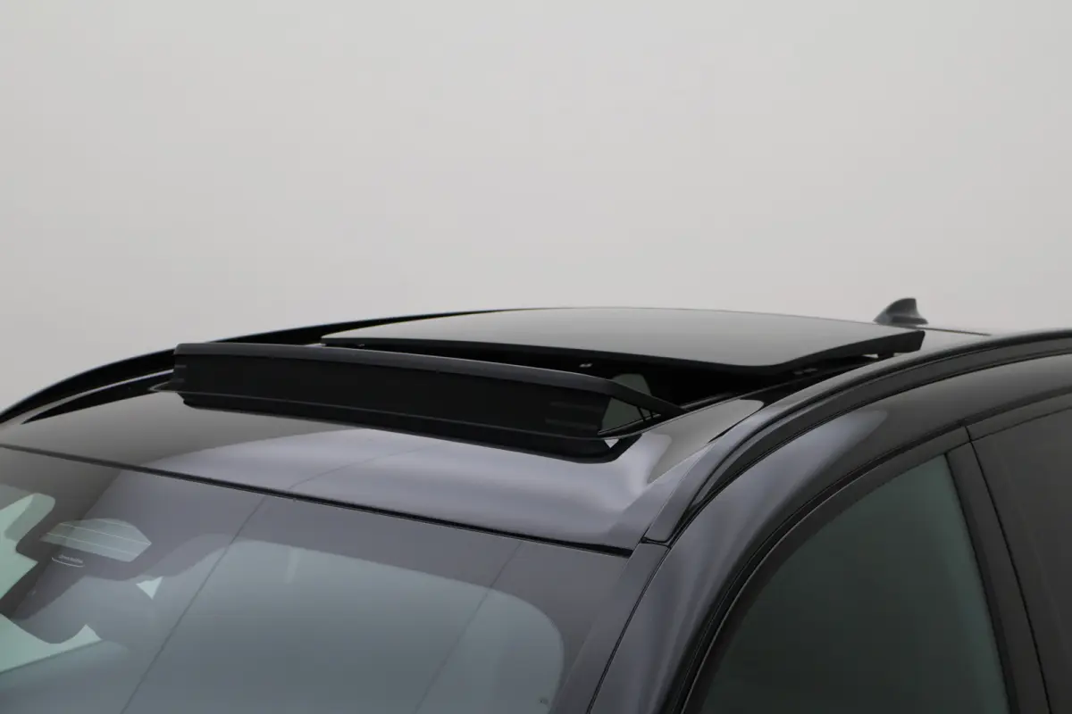 xDrive45e High Executive Laser, Panoramadak, Head-Up, 360° Camera, ACC, Luchtvering, H&K, Trekhaak, 22"