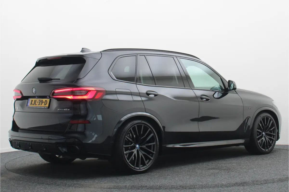 xDrive45e High Executive Laser, Panoramadak, Head-Up, 360° Camera, ACC, Luchtvering, H&K, Trekhaak, 22"