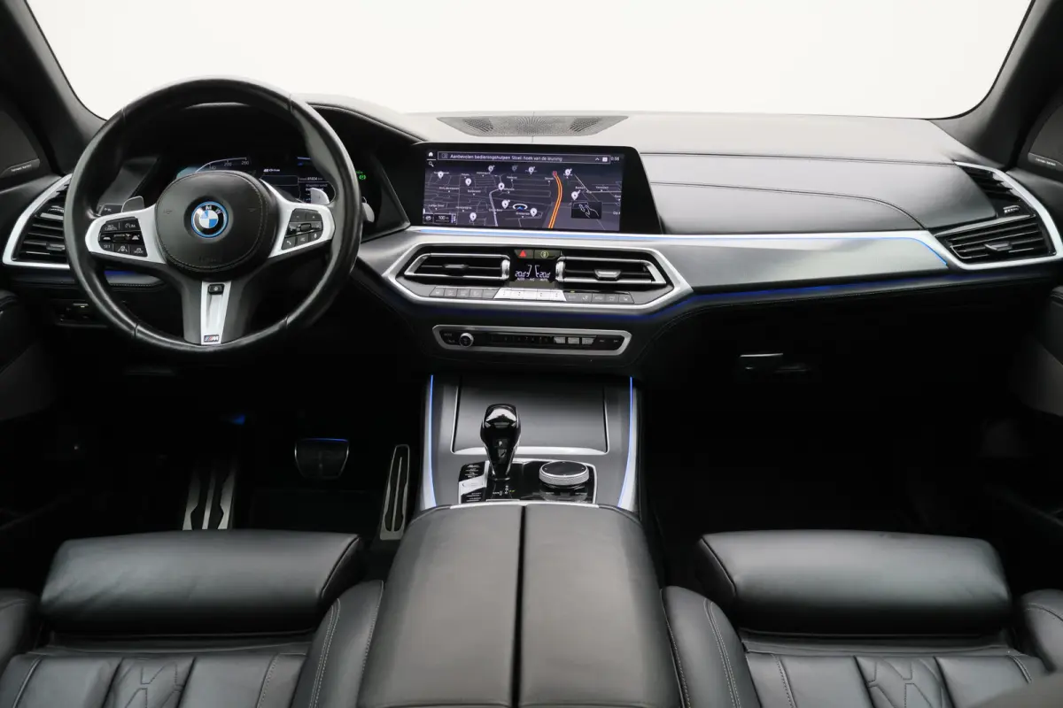 xDrive45e High Executive Laser, Panoramadak, Head-Up, 360° Camera, ACC, Luchtvering, H&K, Trekhaak, 22"