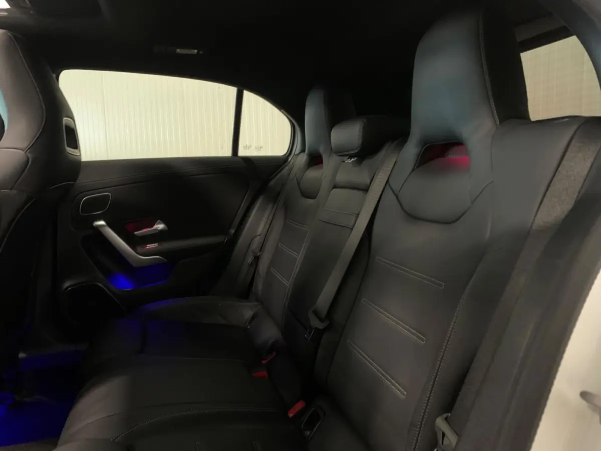 200 Launch Edition Premium | AMG/NIGHT | PANO | AMBIANCE | DAB | CAMERA