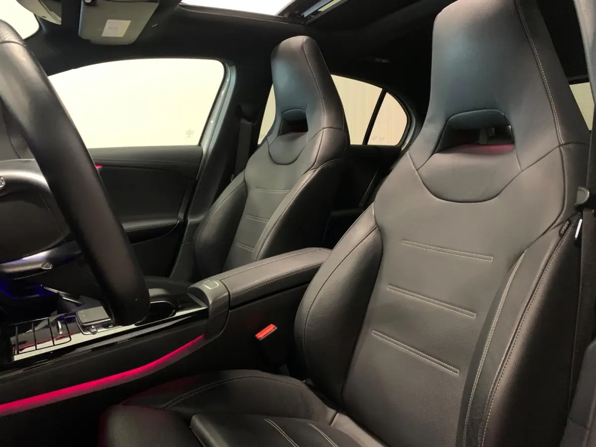 200 Launch Edition Premium | AMG/NIGHT | PANO | AMBIANCE | DAB | CAMERA