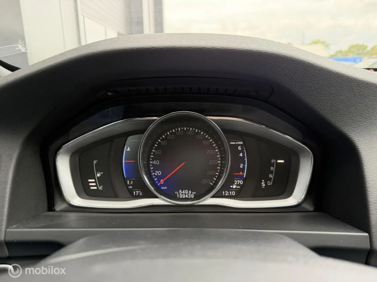2.0 T4 R-Design Automaar! goed onderhouden! Nette staat!