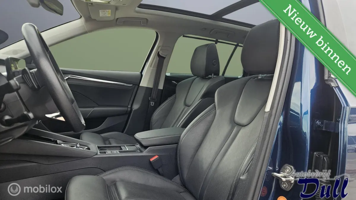 1.4 TSI DSG Business Edition Plus PANO!!