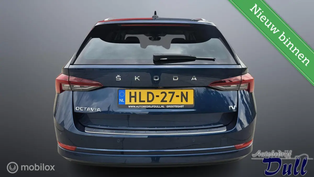 1.4 TSI DSG Business Edition Plus PANO!!