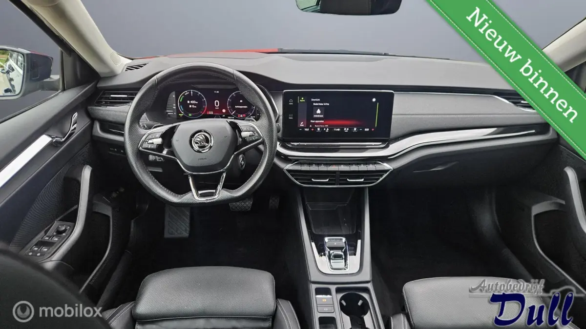 1.4 TSI DSG Business Edition Plus PANO!!