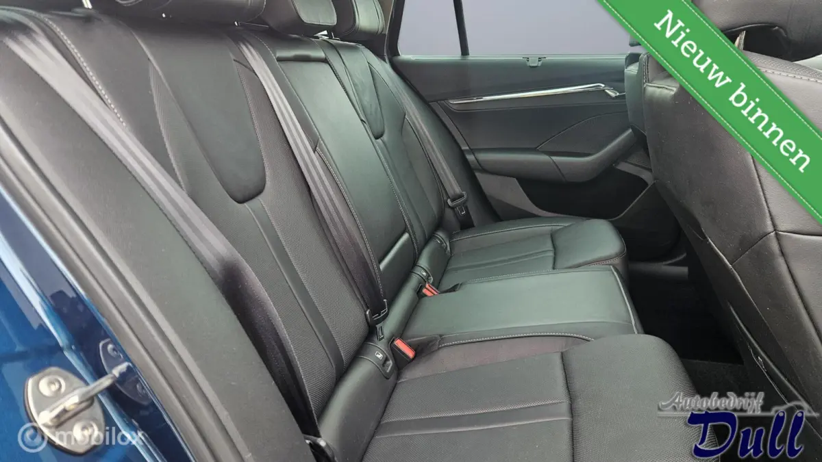 1.4 TSI DSG Business Edition Plus PANO!!