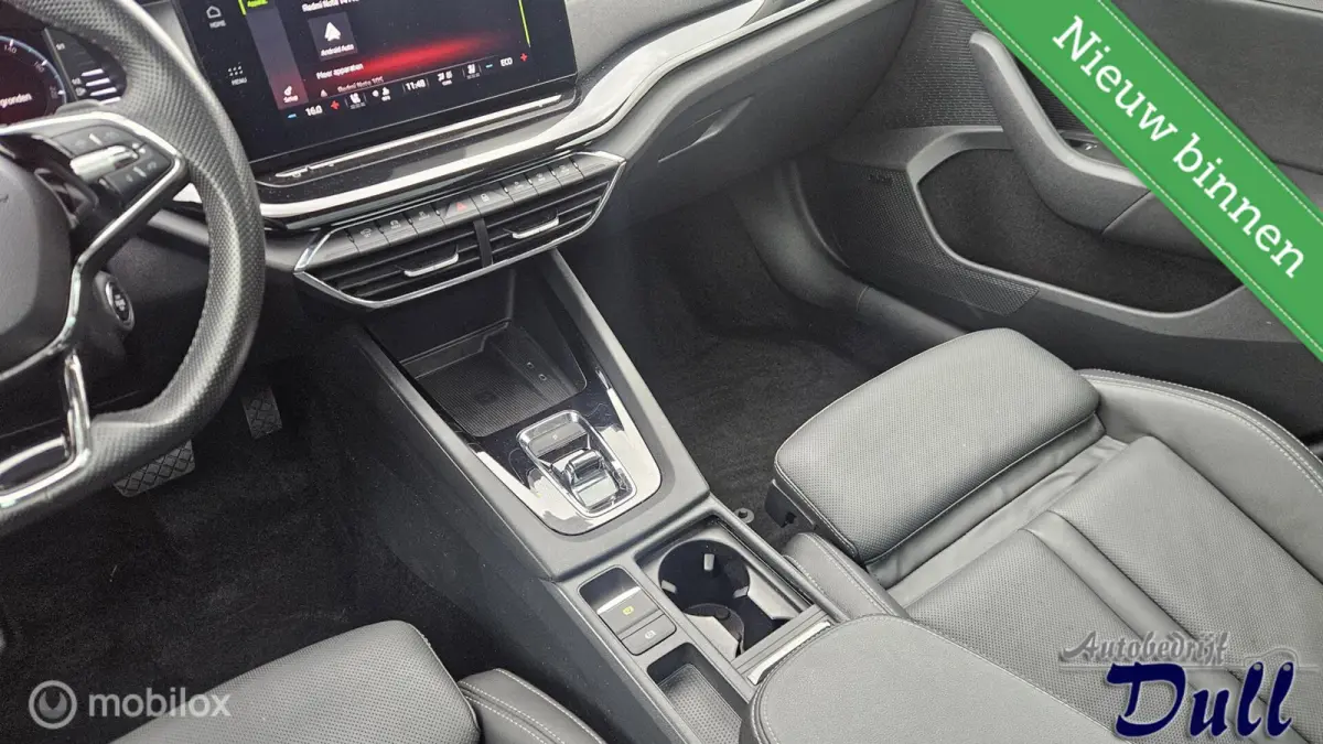 1.4 TSI DSG Business Edition Plus PANO!!