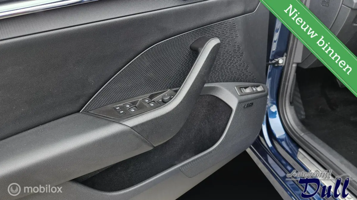 1.4 TSI DSG Business Edition Plus PANO!!