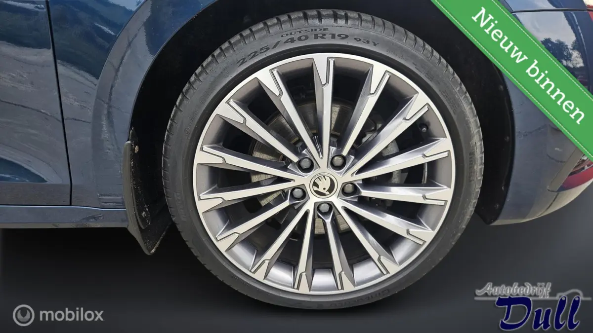 1.4 TSI DSG Business Edition Plus PANO!!