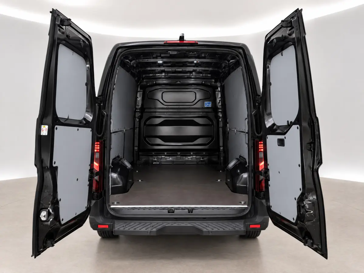 87 kWh Long Range L2H2 | NIEUW | Clima | Carplay | 2500kg Trekgew. | Camera | 3 Zits | LED | Parkeersens.