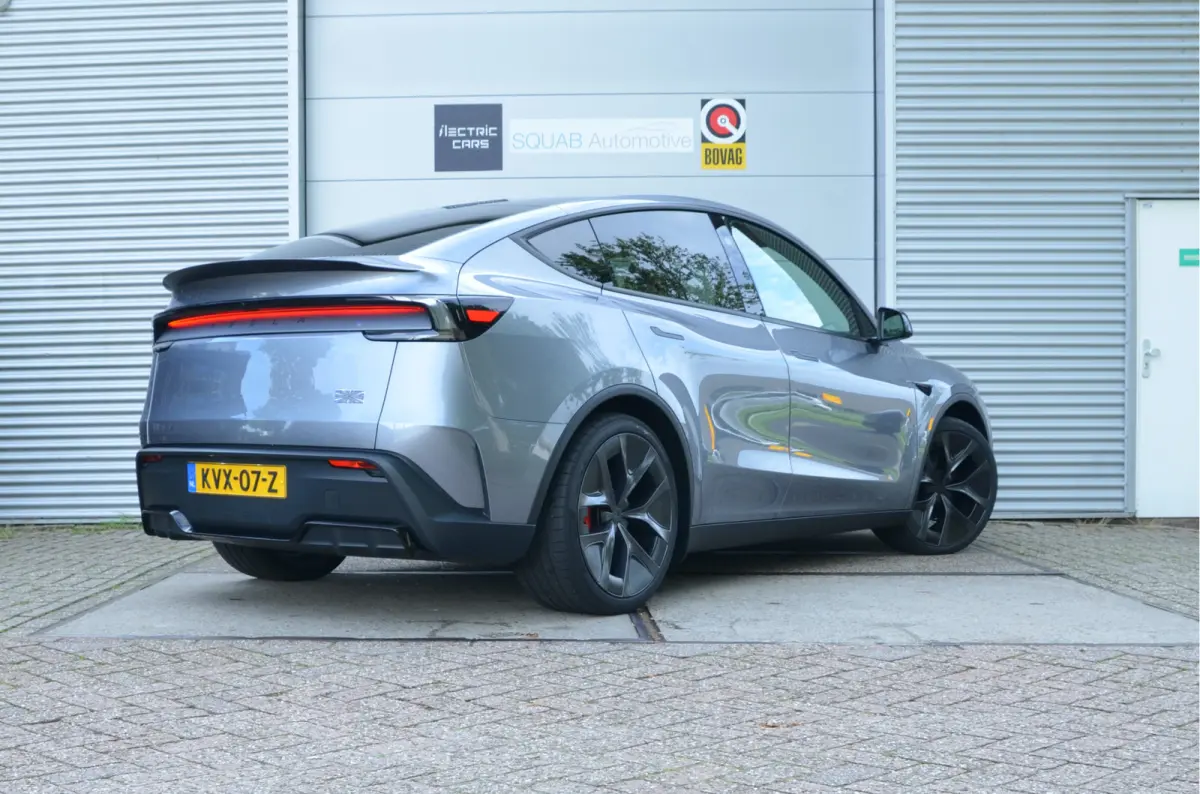 Performance AWD 83 kWh Juniper, AutoPilot4.0 Ryzen, (FSD 99,- p/mnd)