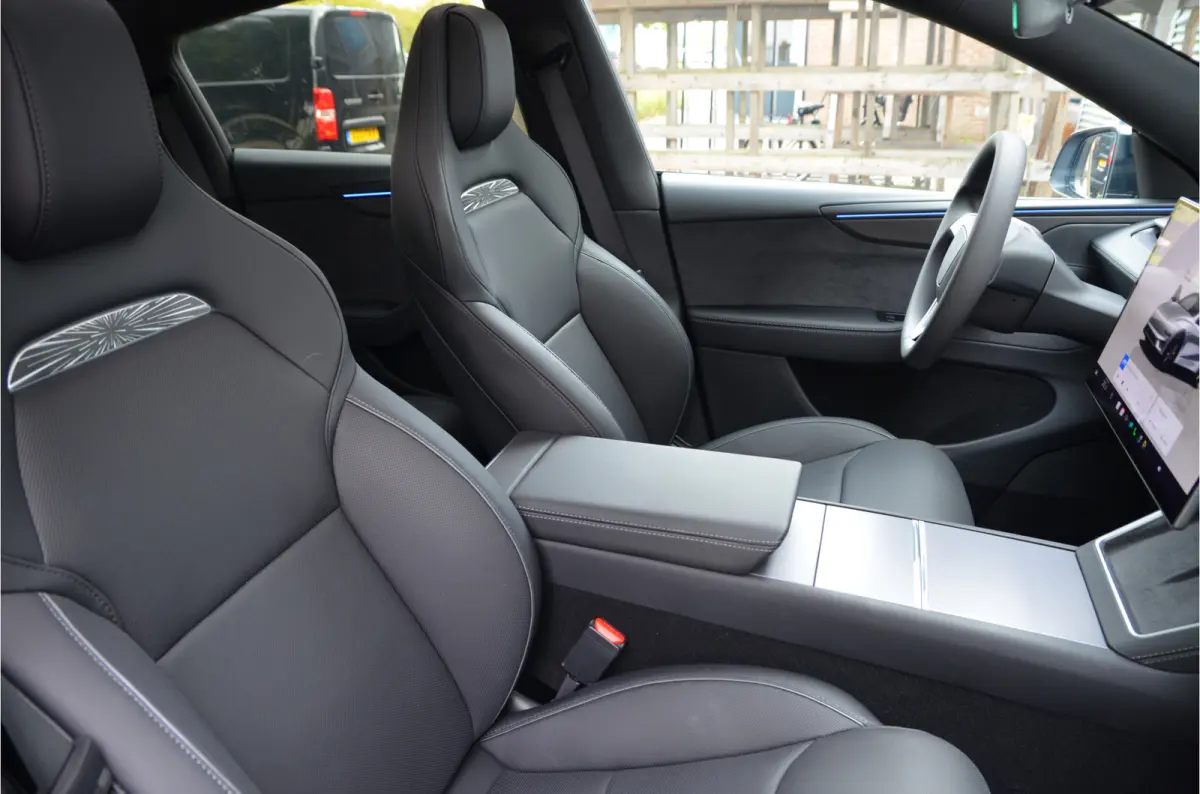 Performance AWD 83 kWh Juniper, AutoPilot4.0 Ryzen, (FSD 99,- p/mnd)