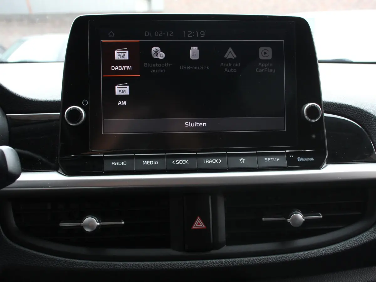 1.0 DPi Automaat DynamicLine Navigatie Apple Carplay/Android Auto Airco Camera DAB Lichtmetalen velgen Bluetooth