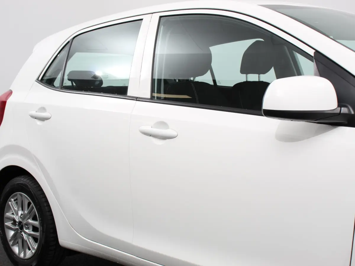 1.0 DPi Automaat DynamicLine Navigatie Apple Carplay/Android Auto Airco Camera DAB Lichtmetalen velgen Bluetooth