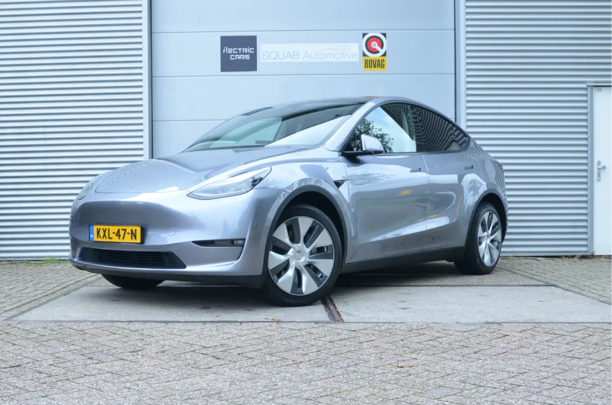 Long Range AWD 75 kWh AutoPilot3.0 Ryzen