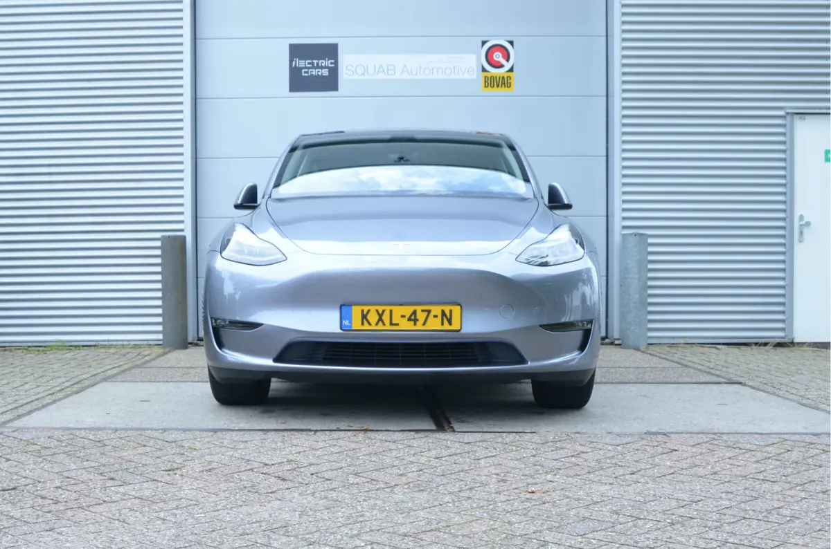 Long Range AWD 75 kWh AutoPilot3.0 Ryzen