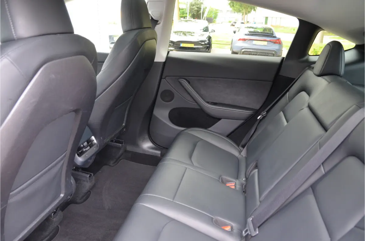 Long Range AWD 75 kWh AutoPilot3.0 Ryzen