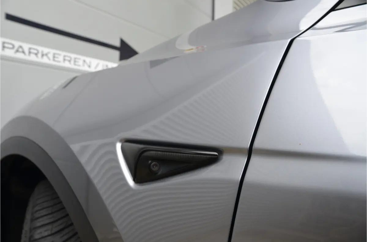Long Range AWD 75 kWh AutoPilot3.0 Ryzen