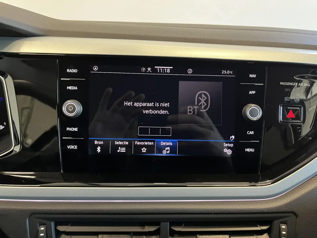 1.0 TSI Automaat Goal Navigatie Apple Carplay/Android Auto Parkeersensoren Adaptive Cruise Control Stoelverwarming Matrix LED koplampen Climate Control Lichtmetalen velgen