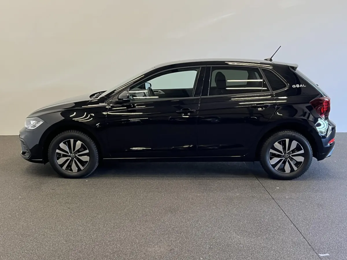 1.0 TSI Automaat Goal Navigatie Apple Carplay/Android Auto Parkeersensoren Adaptive Cruise Control Stoelverwarming Matrix LED koplampen Climate Control Lichtmetalen velgen