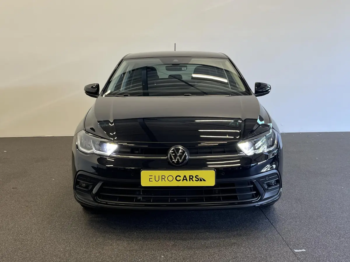 1.0 TSI Automaat Goal Navigatie Apple Carplay/Android Auto Parkeersensoren Adaptive Cruise Control Stoelverwarming Matrix LED koplampen Climate Control Lichtmetalen velgen
