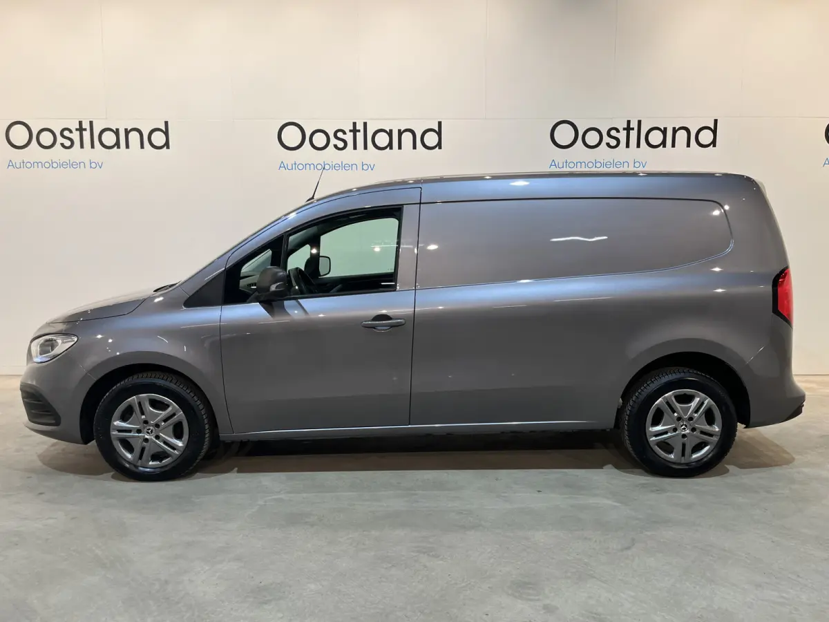 112 CDI L2 Pro / Euro 6 / Bott Inrichting / Airco / CarPlay / Cruise Control / Camera / Navigatie / Klep / 90.000 KM !!
