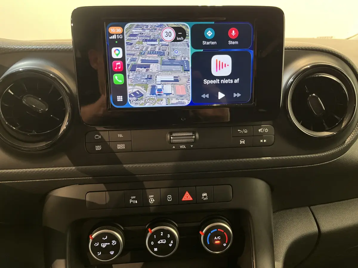 112 CDI L2 Pro / Euro 6 / Bott Inrichting / Airco / CarPlay / Cruise Control / Camera / Navigatie / Klep / 90.000 KM !!