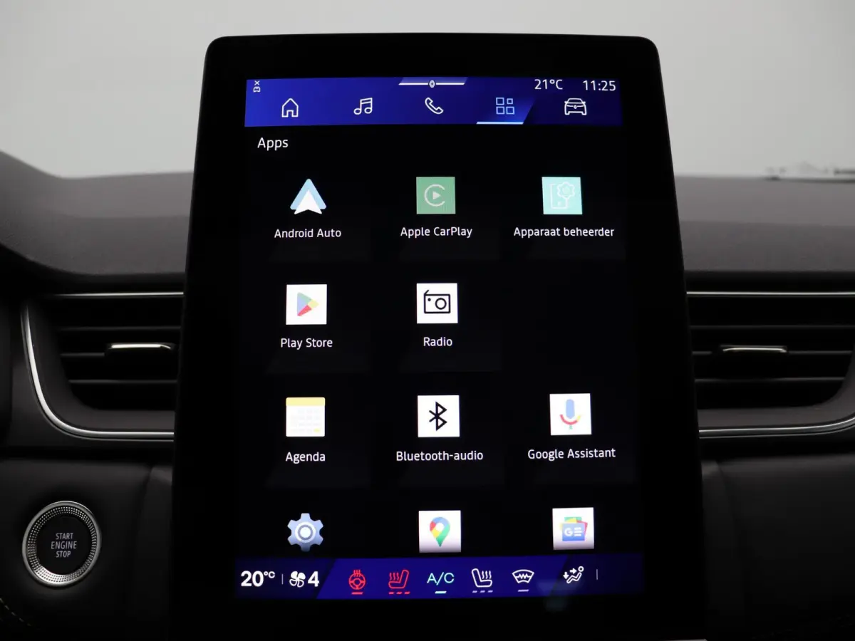 E-Tech full hybrid 160pk iconic | Vijf jaar garantie | Harman Kardon | Panoramisch vast glazen dak |