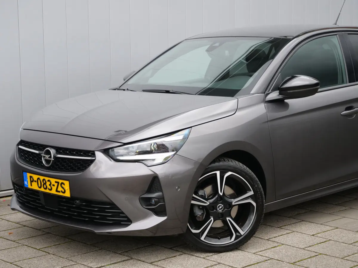 1.2 GS Line 131 Pk Automaat Navi / DAB / Leer / Pano-dak / Apple Carplay / Massage-stoel