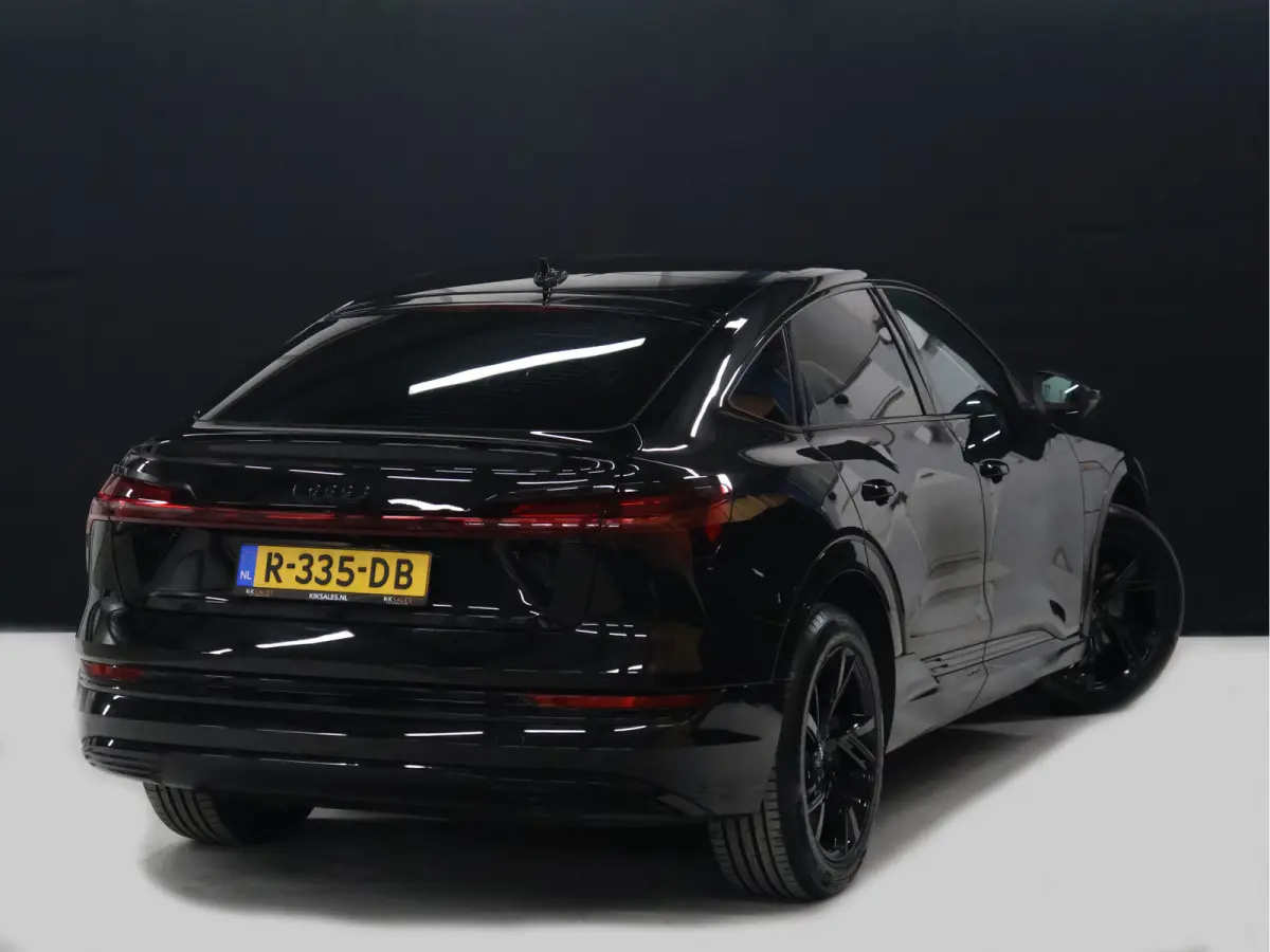 55 quattro Sport 95 kWh 92,5%SOH [BANG & OLUFSEN PREMIUM SOUNDSYSTEM, CRUISE CONTROL, MEMORY SEATS, DIGITAL DASH, TOP VIEW 360 CAMERA, NAVIGATIE, BLUETOOTH, ELEKTRISCHE ACHTERKLEP, CLIMATE C