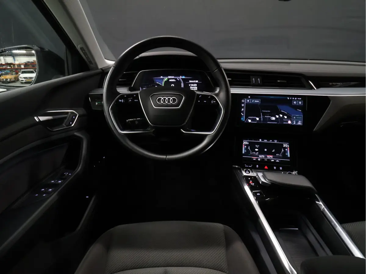 55 quattro Sport 95 kWh 92,5%SOH [BANG & OLUFSEN PREMIUM SOUNDSYSTEM, CRUISE CONTROL, MEMORY SEATS, DIGITAL DASH, TOP VIEW 360 CAMERA, NAVIGATIE, BLUETOOTH, ELEKTRISCHE ACHTERKLEP, CLIMATE C