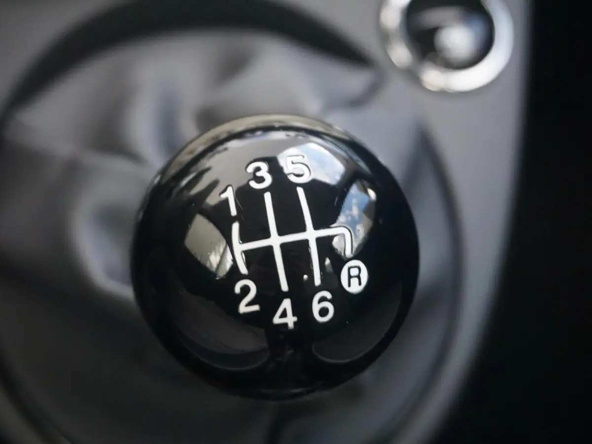 1.0 Hybrid Lounge | Pack Vision | Carplay