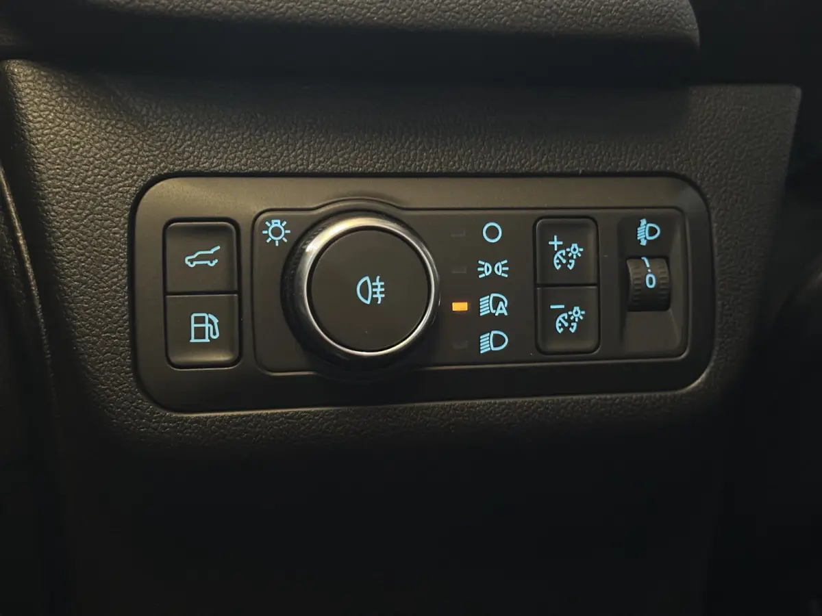 2.5 PHEV ST-Line X | Achterbank verwarmd | Achteruitrijcamera | Apple Carplay/Android Auto|telefoonintegratie premium