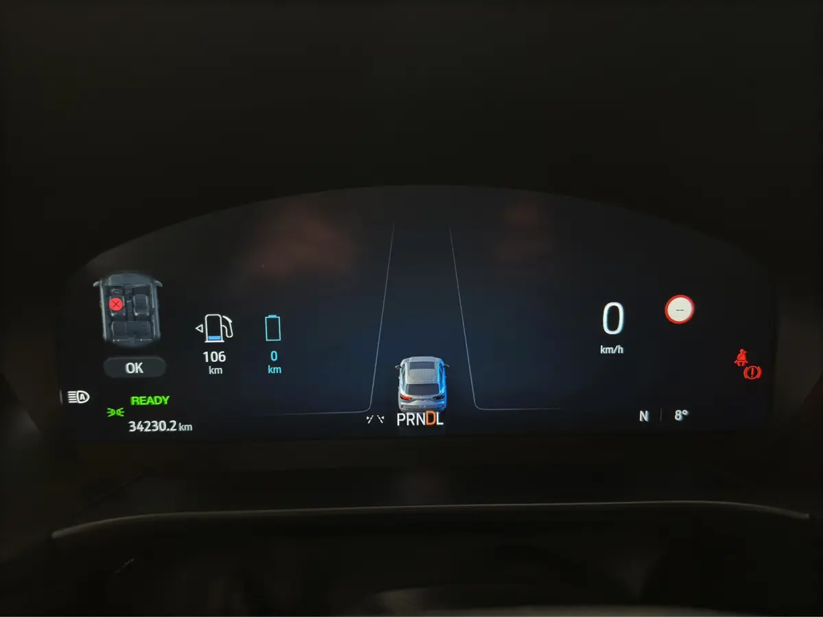 2.5 PHEV ST-Line X | Achterbank verwarmd | Achteruitrijcamera | Apple Carplay/Android Auto|telefoonintegratie premium