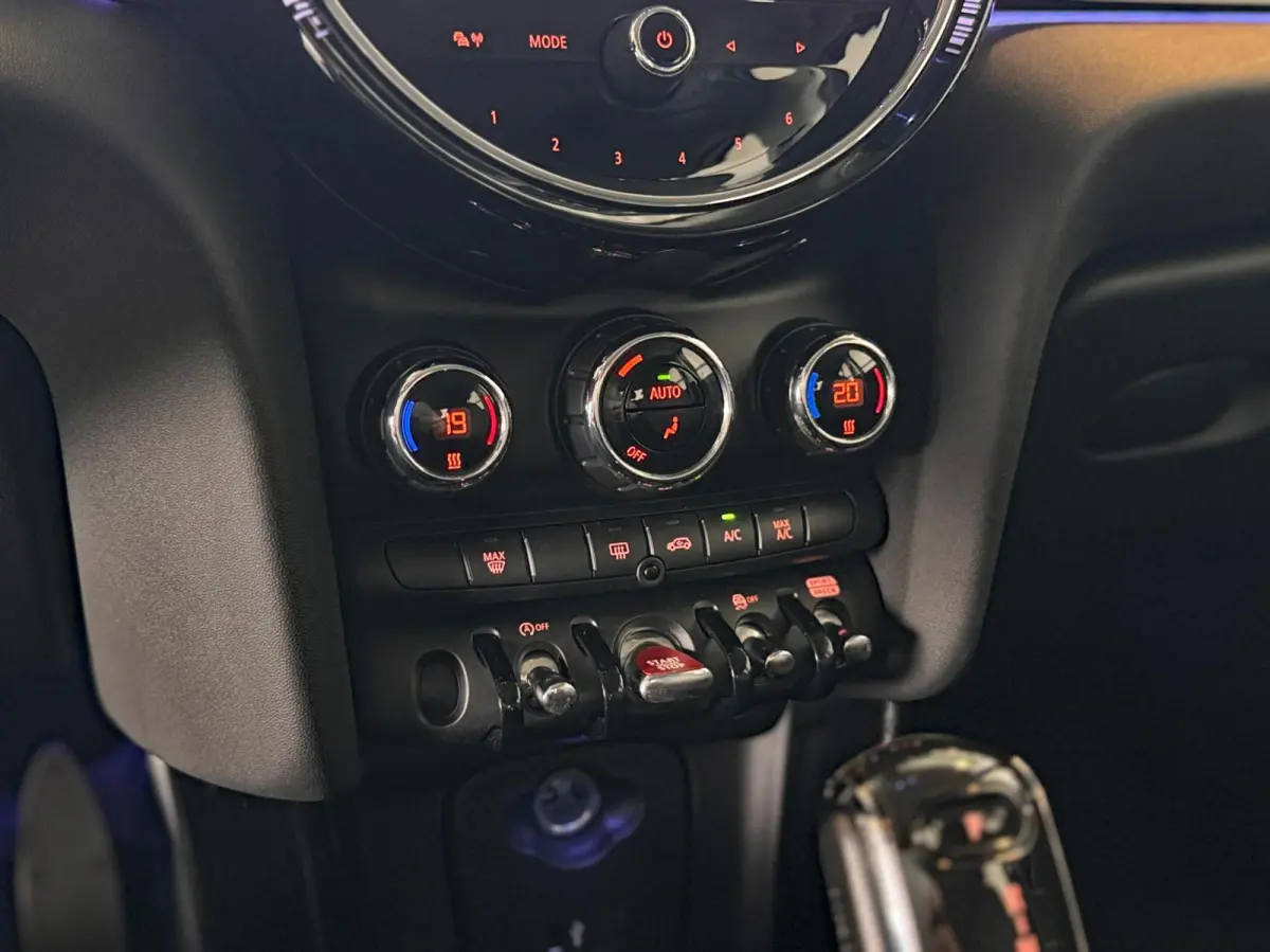 1.5 Cooper Camden Edition Automaat