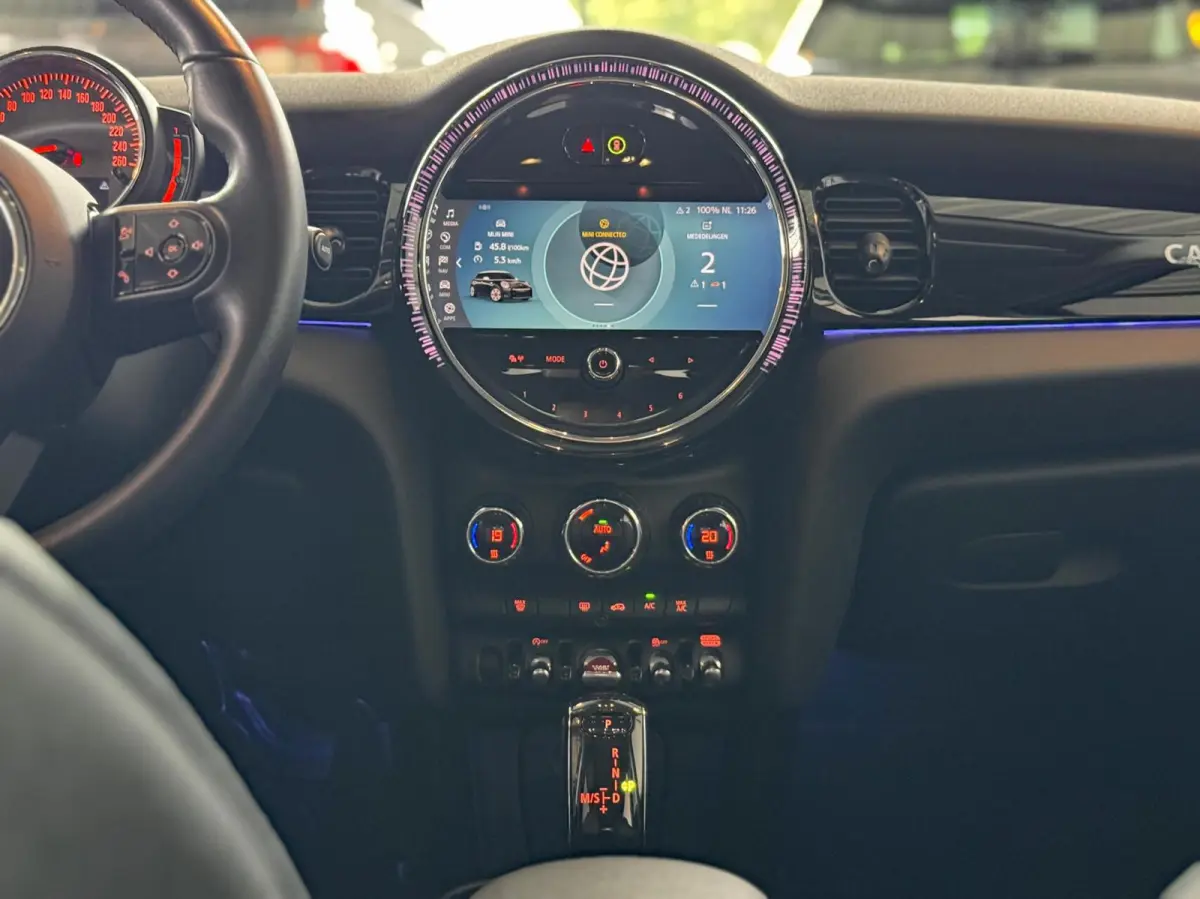 1.5 Cooper Camden Edition Automaat