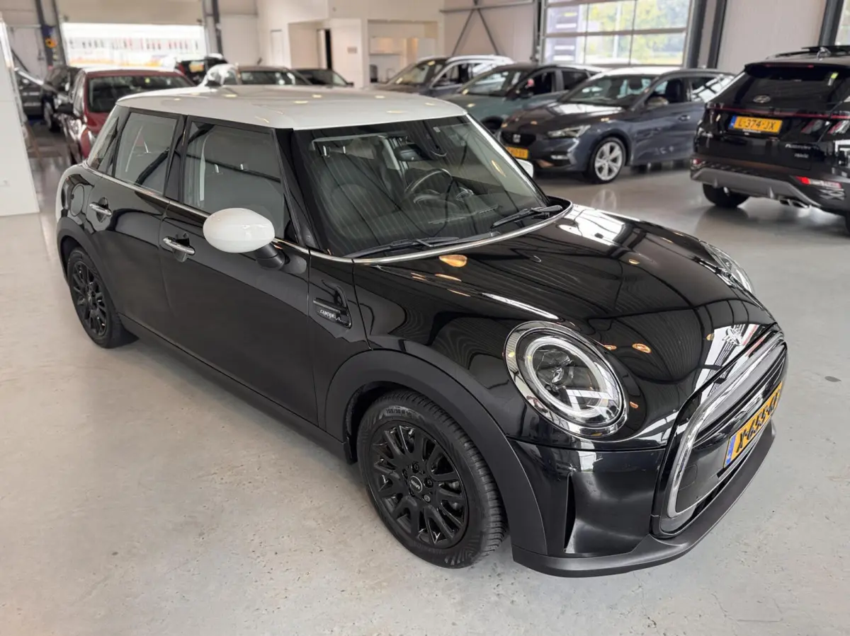 1.5 Cooper Camden Edition Automaat