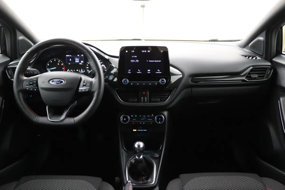 1.0 EcoBoost ST-Line | Achteruitrijcamera | Airco (automatisch) | Apple Carplay/Android Auto|telefoonintegratie premium