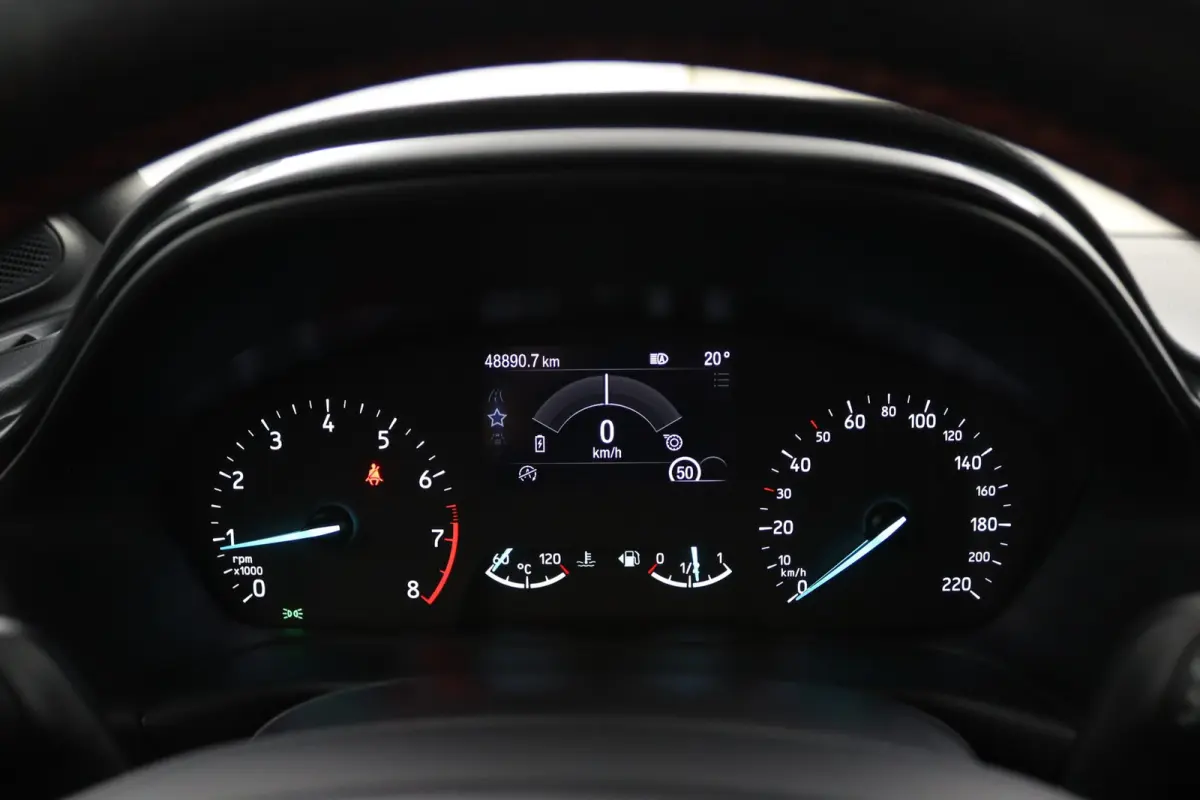 1.0 EcoBoost ST-Line | Achteruitrijcamera | Airco (automatisch) | Apple Carplay/Android Auto|telefoonintegratie premium