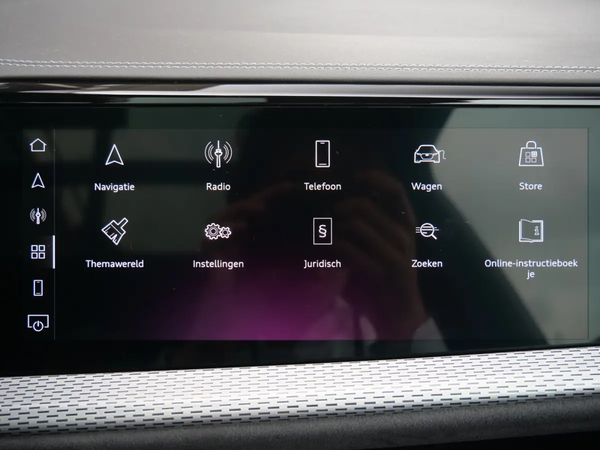 2.0 TFSI e-hybrid quattro S edition 299 Pk Automaat NIEUW MODEL Stoelverwarming / Pano-dak / Adaptive Cruise / Camera's