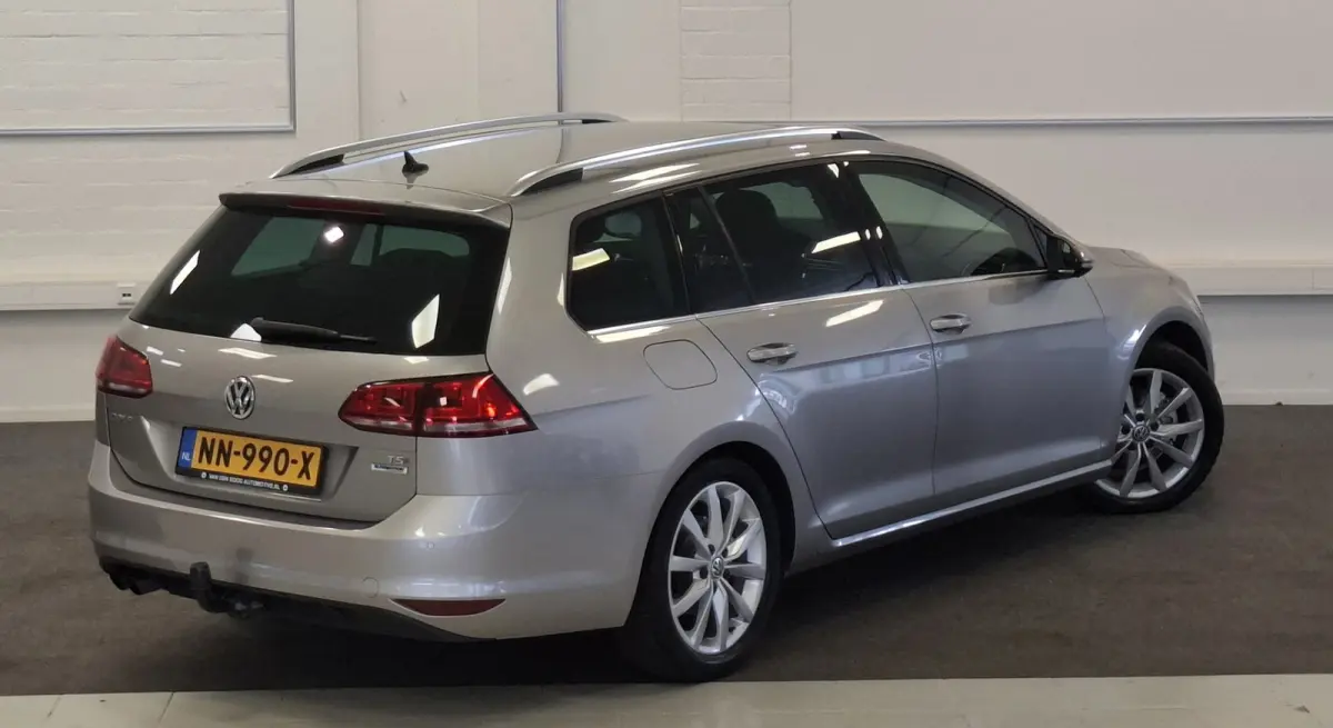 1.4 TSI Connected Series Trekhaak Massage Navi