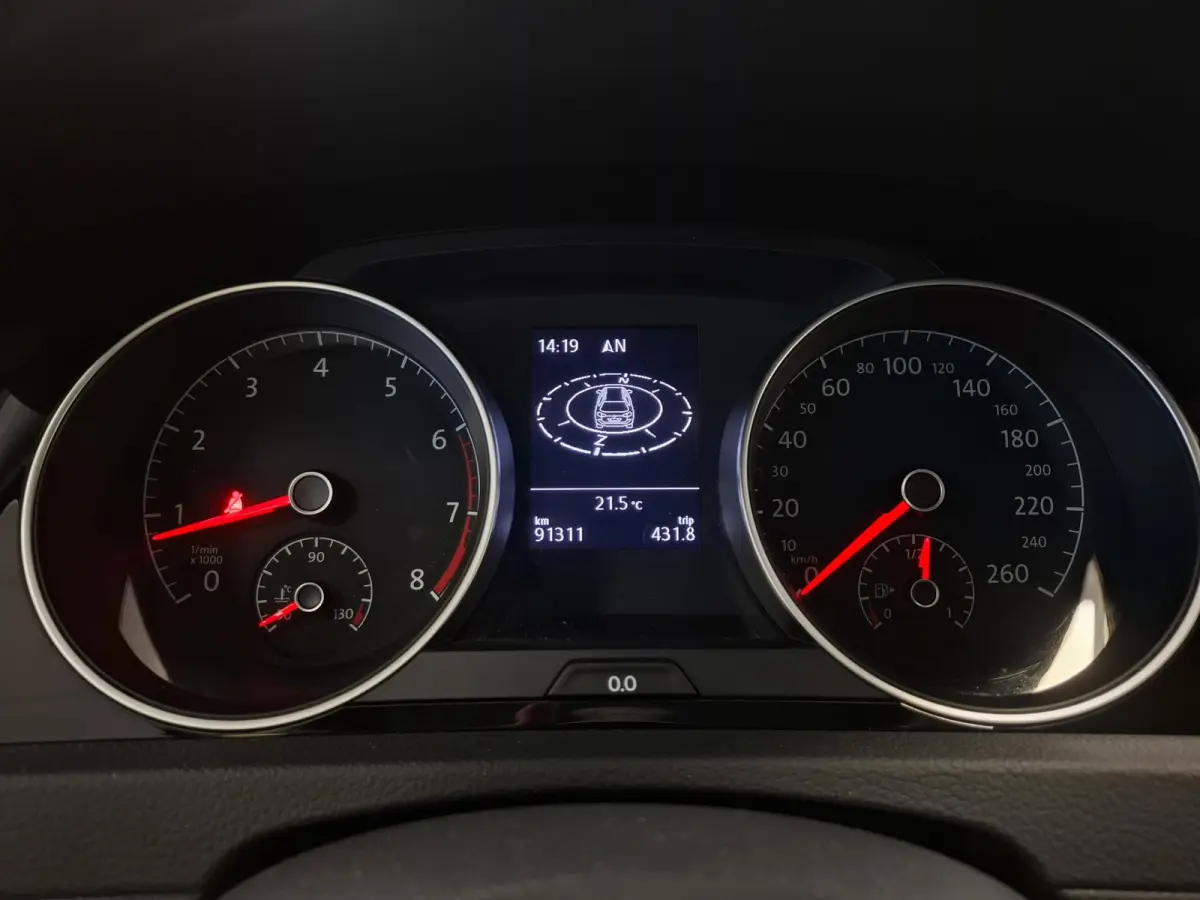 1.4 TSI Connected Series Trekhaak Massage Navi