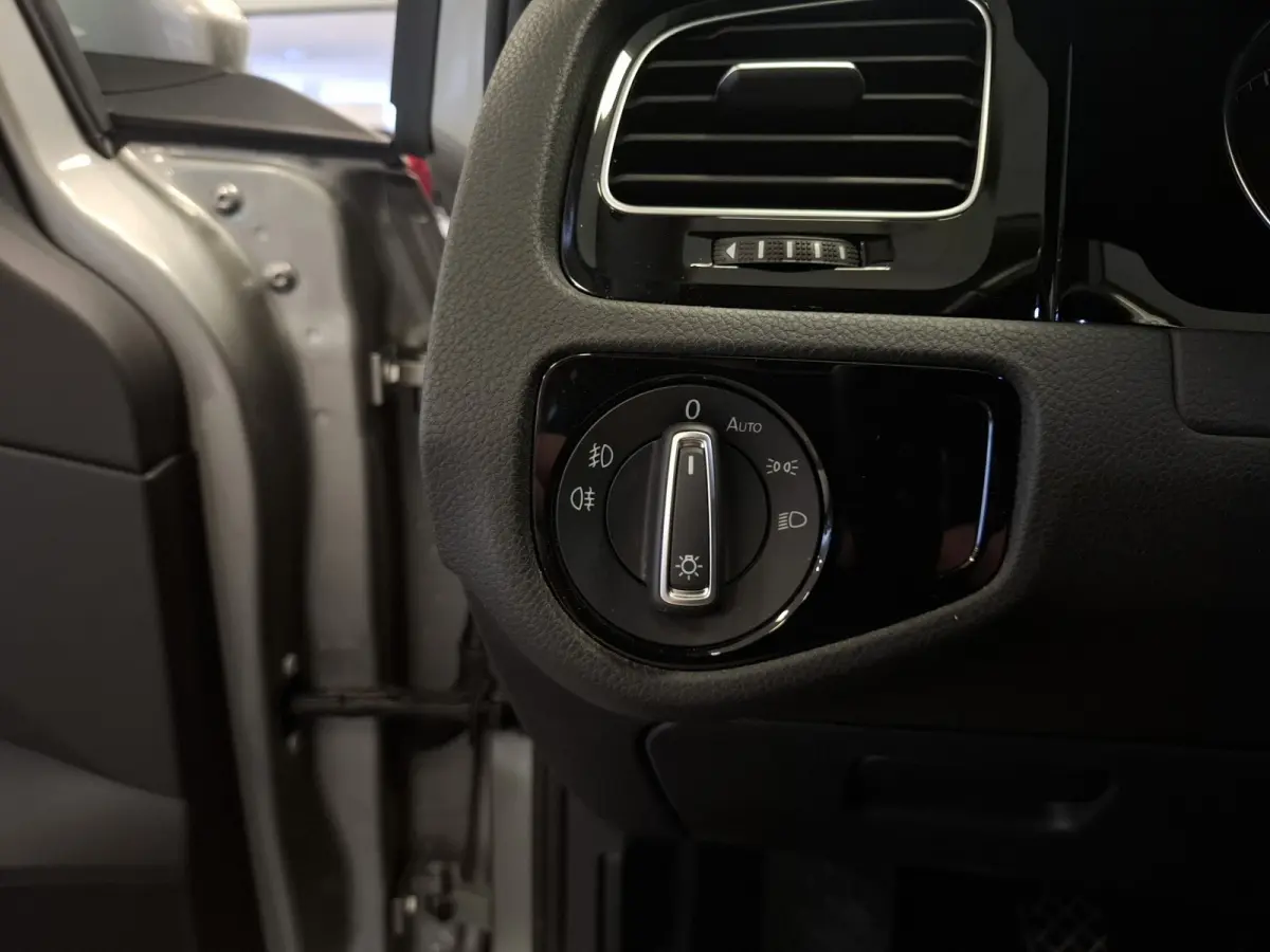 1.4 TSI Connected Series Trekhaak Massage Navi