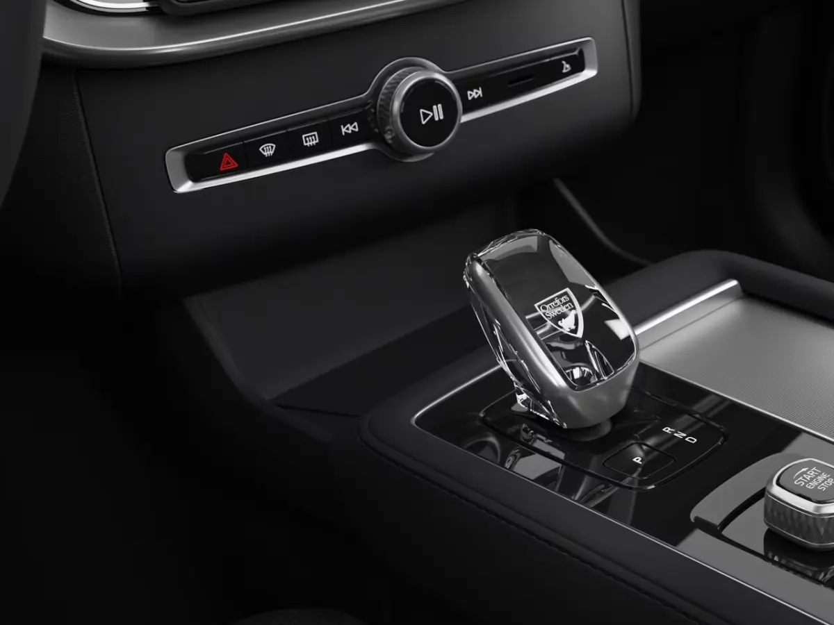 2.0 T8 Plug-in hybrid AWD Ultra Dark Exec. Ed. | 2 stoelen op derde rij | Alarmsysteem | Apple Carplay/Android Auto|telefoonintegratie premium