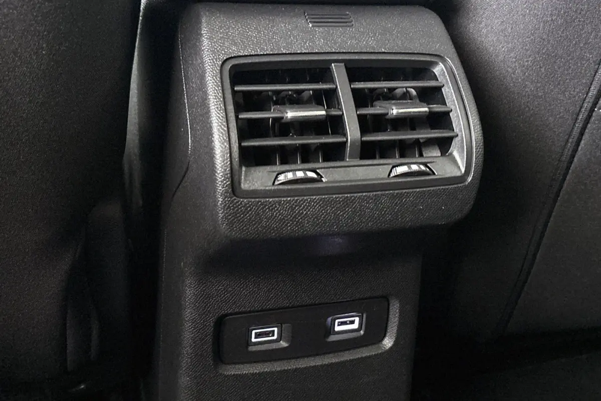 Shine 50 kWh Leder Keyless Camera Head-Up Adaptieve Cruise