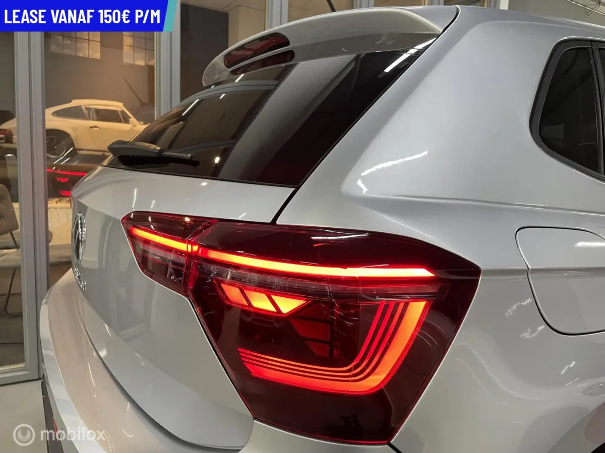 1.0 TSI R-LINE DSG NACI CRUISE CARPLAY LED XENON VEEL OPTIES 7100km!! IQ Light LED